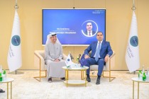 لقاء بين سفير طاجيكستان في أبوظبي ومدير مركز «تريندز» لبحث آفاق التعاون العلمي والبيئي