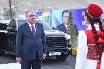 الرئيس الطاجيكي يزور منطقة شُغنان ضمن جولته في بدخشان