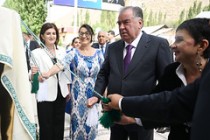 افتتاح مركز ثقافي وتجاري جديد في خاروغ بحضور الرئيس الطاجيكي