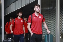 وصول منتخب طاجيكستان لكرة القدم إلى بنوم بنه لمواجهة كمبوديا وديًا