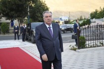 افتتاح منتزه وتمثال الشاعر الوطني غولنزار كيلدي في عيني