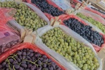 تصدير عشرات الأطنان من العنب الطاجيكي اللذيذ إلى مدينة سمارا الروسية