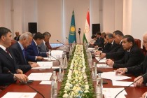 انعقاد الاجتماع الثالث للجنة الدائمة للتعاون بين المجلس الوطني الطاجيكي ومجلس الشيوخ الكازاخستاني في دوشنبه