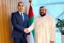 لقاء بين سفير طاجيكستان ووزير الاستثمار في الإمارات
