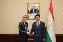 وزير التنمية الاقتصادية في طاجيكستان يلتقي بعثة صندوق النقد الدولي لبحث تنفيذ برنامج تنسيق السياسات