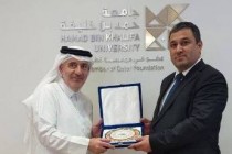 وفد طاجيكستان يشارك في المعرض الدولي للسياحة 2025 في الدوحة ويعقد لقاءً بين جامعات البلدين