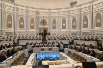 انعقاد الجلسة الثانية لمجلس نواب طاجيكستان برئاسة فيض علي إدیزاده