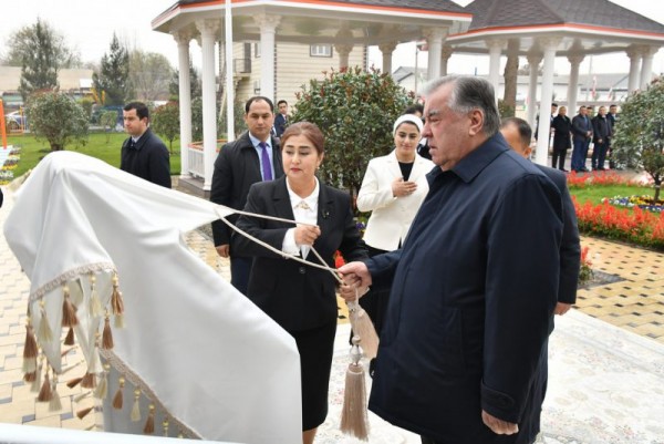 54973439000_0002c66589_b