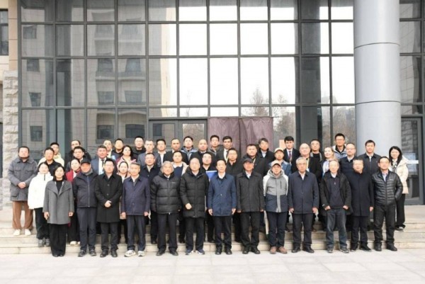 Mashvarati_bajnalmilal-_oid_ba_bostonshinosii_ra-am-_dar_CHin_1-1