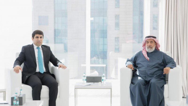 Mulo-oti_safir_bo_vaziri_av-of_va_kor-oi_islomii_Davlati_-atar