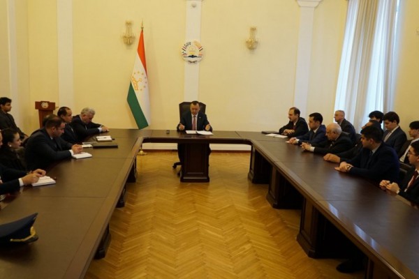 Safiri_To-ikiston_bo_donish-yoni_to-ik_ki_dar_muassisa-oi_ta-siloti-5 (1)