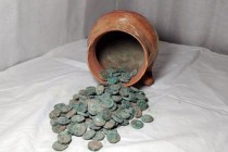 اكتشاف كنز من العملات القديمة يعود إلى العصر الكوشاني في طاجيكستان