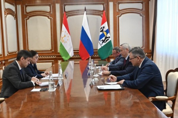 Voh-r-_bo_gubernatori_viloyati_Novosibirsk (1)