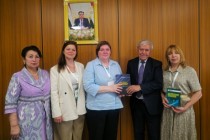 جامعة طاجيكستان الدولية للسياحة وريادة الأعمال تعزز التعاون مع روسيا