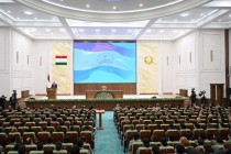 لقاء رئيس جمهورية طاجيكستان مع قيادة وموظفي أجهزة العدل في البلاد
