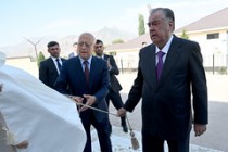 تشغيل المصنع الفرعي لإنتاج العصائر التابع لصناعة الأغذية في منطقة راشت وثلاجة التخزين التابعة له