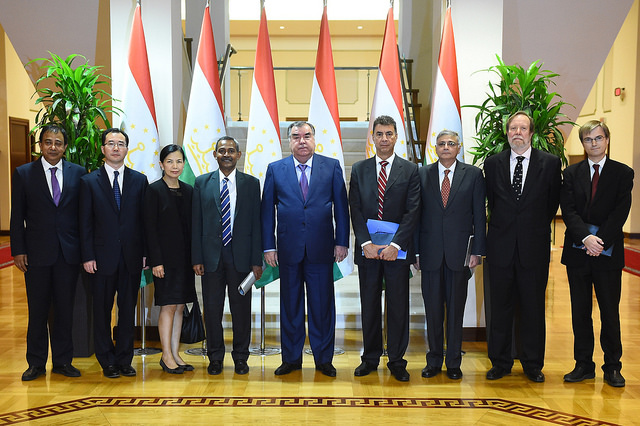 Emomali Rahmon receives delegation of the ADB Board of Directors