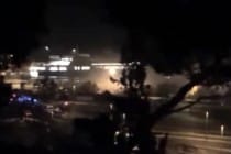В Стамбуле загорелся и взорвался грузовик