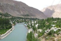 سفارت کره در تاجیکستان به آسیب دیدگان حوادث طبیعی استان بدخشان کمک کرد