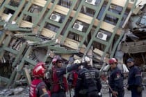 بر اثر زلزله در اکوادور 413 نفر کشته شدند