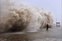 شمار کشته های گردباد و توفان در چین به 100 نفر رسید