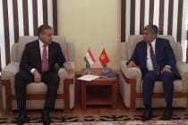 دیدار وزرای خارجه تاجیکستان و قرقیزستان در بیشکک