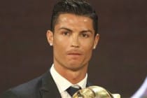 کریستیانو رونالدو برای چهارمین بار جایزه بازیکن سال گلوب ساکر را از آن خود کرد