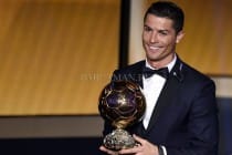 رونالدو فوق ستاره پرتغالی رئال مادرید فاتح توپ طلای جهان در سال 2016 شد