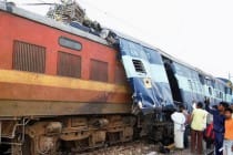 خروج قطار از ریل در هند 30 کشته و زخمی بر جای گذاشت