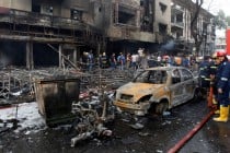 منفجر شدن دو خودروی بمب‌گذاری شده در موصل 15 کشته بر جای گذاشت