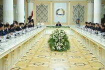 شرکت امامعلی رحمان در نشست کمیته اجرائیه مرکزی حزب خلقی دموکراتیک تاجیکستان
