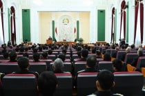 اشتراک پیشوای ملت در جلسه نتیجه گیری از فعالیت آژانس کنترل دولتی مالی و مبارزه علیه فساد تاجیکستان