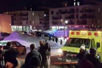 در پی تیراندازی در مسجدی در شهر کبک کانادا شش نفر کشته و هشت نفر دیگر زخمی شده اند