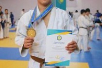 ورزشکار نوجوان تاجیک در مسابقه بین‌المللی جودو مدال طلارا کسب کرد