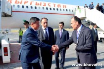 سورنبای جئین بکوف، نخست وزیر جمهوری قرقیزستان وارد شهر دوشنبه شد