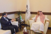 ملاقات سفیر تاجیکستان با رئیس کمیته سرمایه‌گذاری عربستان سعودی