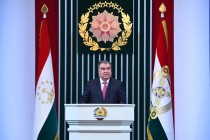 رئیس جمهوری تاجیکستان از مسلح شوی سریع و ظهور زمینه های مرحله جدید «جنگ سرد»  ابراز نگرانی کردند