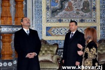 بازدید عبدالله‌ عارف اف، نخست وزیر ازبکستان از مجتمع کاخ نوروز