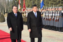 آغاز سفر رسمی سورنبای جین‌بیک‌اف، رئیس جمهوری قرقیزستان به تاجیکستان