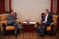 دیدار و گفتگوی وزیر امور خارجه تاجیکستان با سفیر کانادا