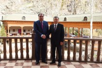 بازدید سران دولت های تاجیکستان و ازبکستان از بوستان سرای ورزاب