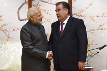 ملاقات امامعلی رحمان، رئیس جمهوری تاجیکستان با نارندرا مودی، نخست وزیر هندوستان