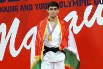 ورزشکار نوجوان تاجیک در مسابقه کشتی جودوی آسیا مقام نخست را کسب کرد