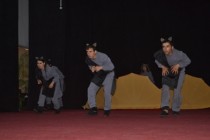 تاجیکستان در جشنواره تئاترهای کسبی در بشکیک اثر چنگیز آیتماتف را نمایش می‌دهد