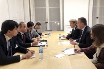 رئیس مجلس نمایندگان تاجیکستان با رئیس گروه بین پارلمانی دوستی فرانسه و آسیای مرکزی ملاقات کرد