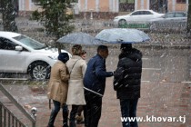 امروز در تاجیکستان باران و برف می‌بارد