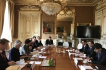 سومین دور مشورت های سیاسی بین تاجیکستان و فرانسه در پاریس برگزار گردید