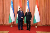 امامعلی رحمان، رئیس جمهوری تاجیکستان با شوکت میرضیایف، رئیس جمهوری ازبکستان ملاقات کردند