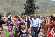 رئیس شورای اتحادیه اروپا: واقعا، تاجیکستان بهشت روی زمین بوده است