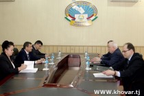 بختیار خدایار‌زاده، رئیس کمیسیون مرکزی انتخابات و همه پرسی تاجیکستان با سرگئی لبدف، رئیس کمیته اجرایی کشورهای اعضای اتحادیه کشورهای مستقل دیدار و گفتگو کرد